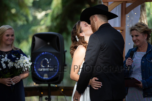 2019_09_brown-wedding_034